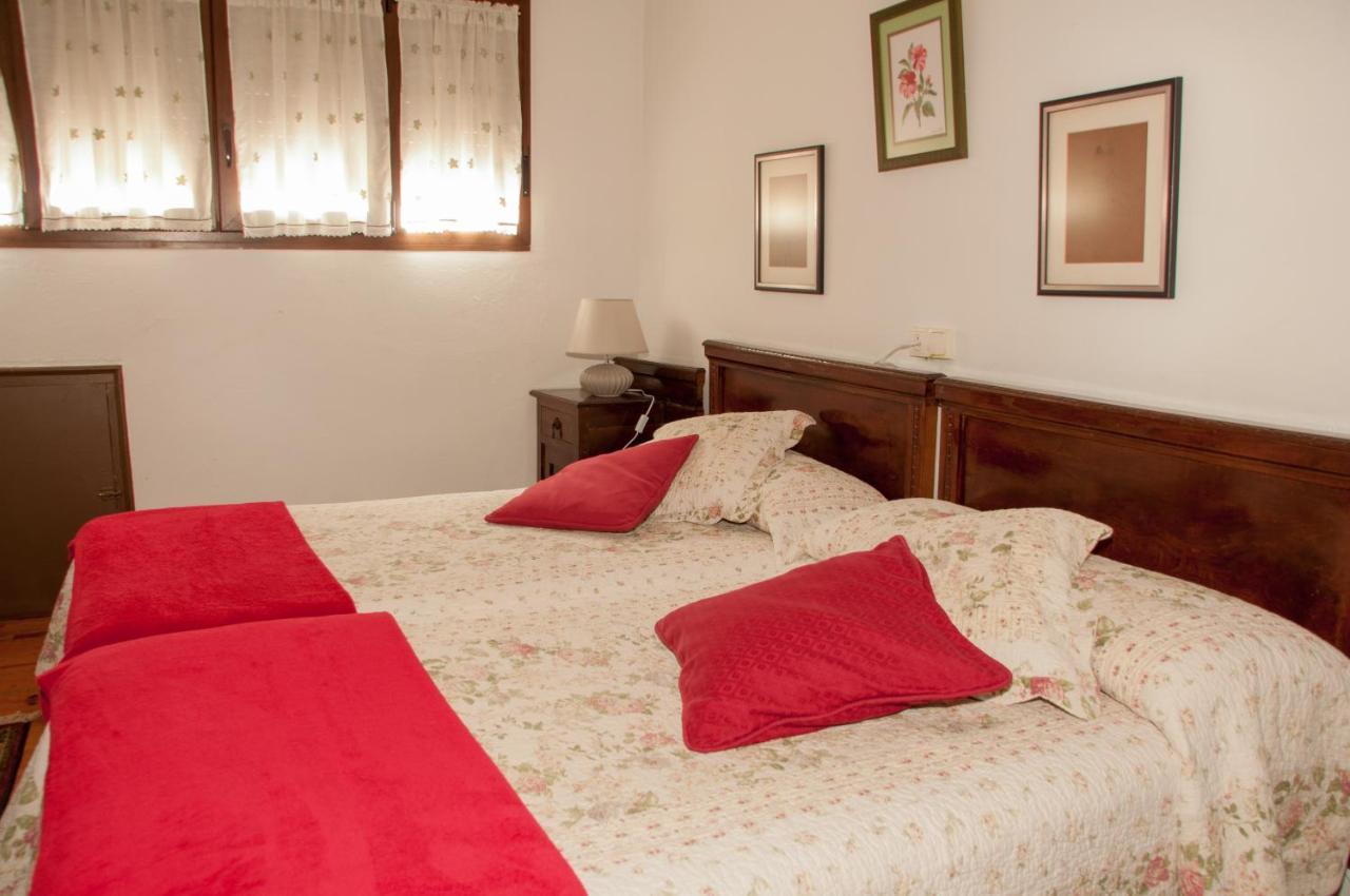 Miyares Casa Rural Екстериор снимка