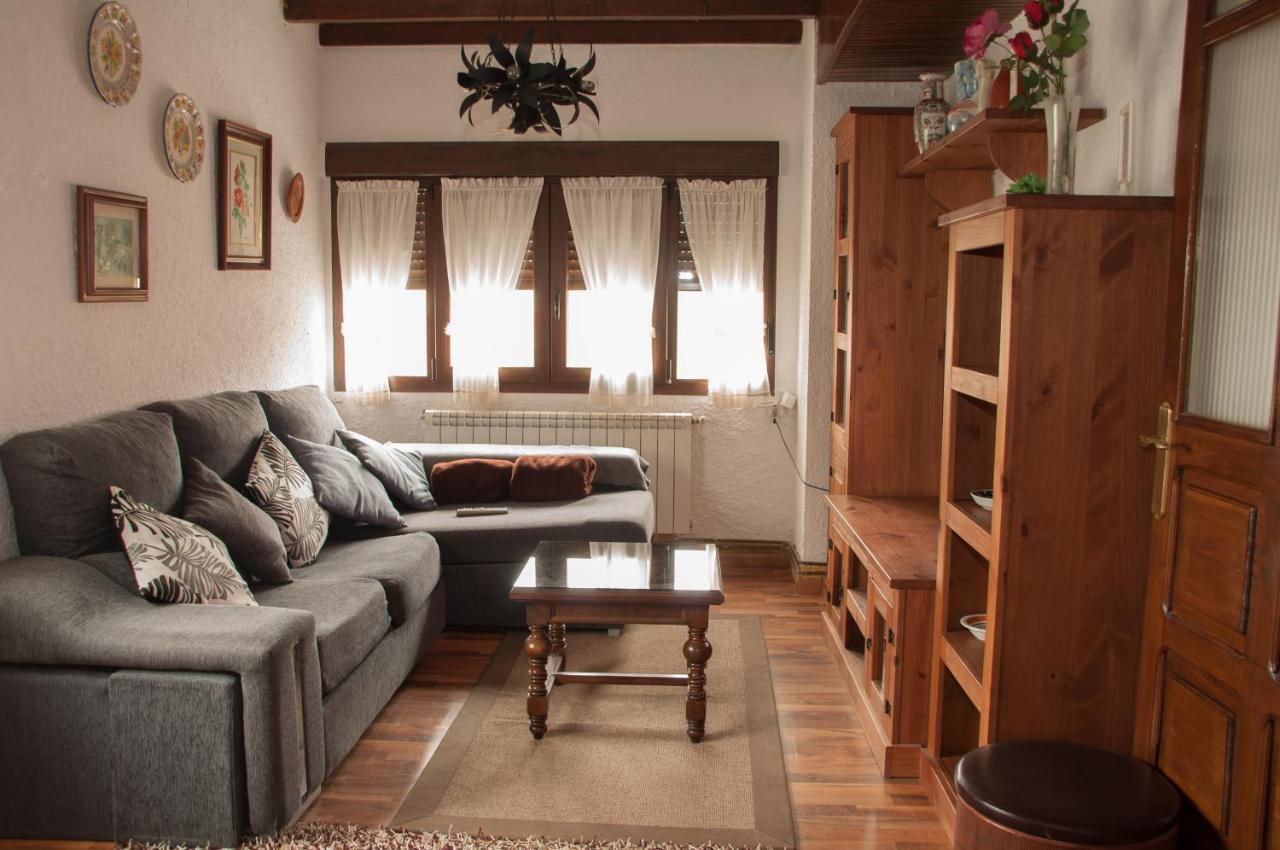 Miyares Casa Rural Екстериор снимка