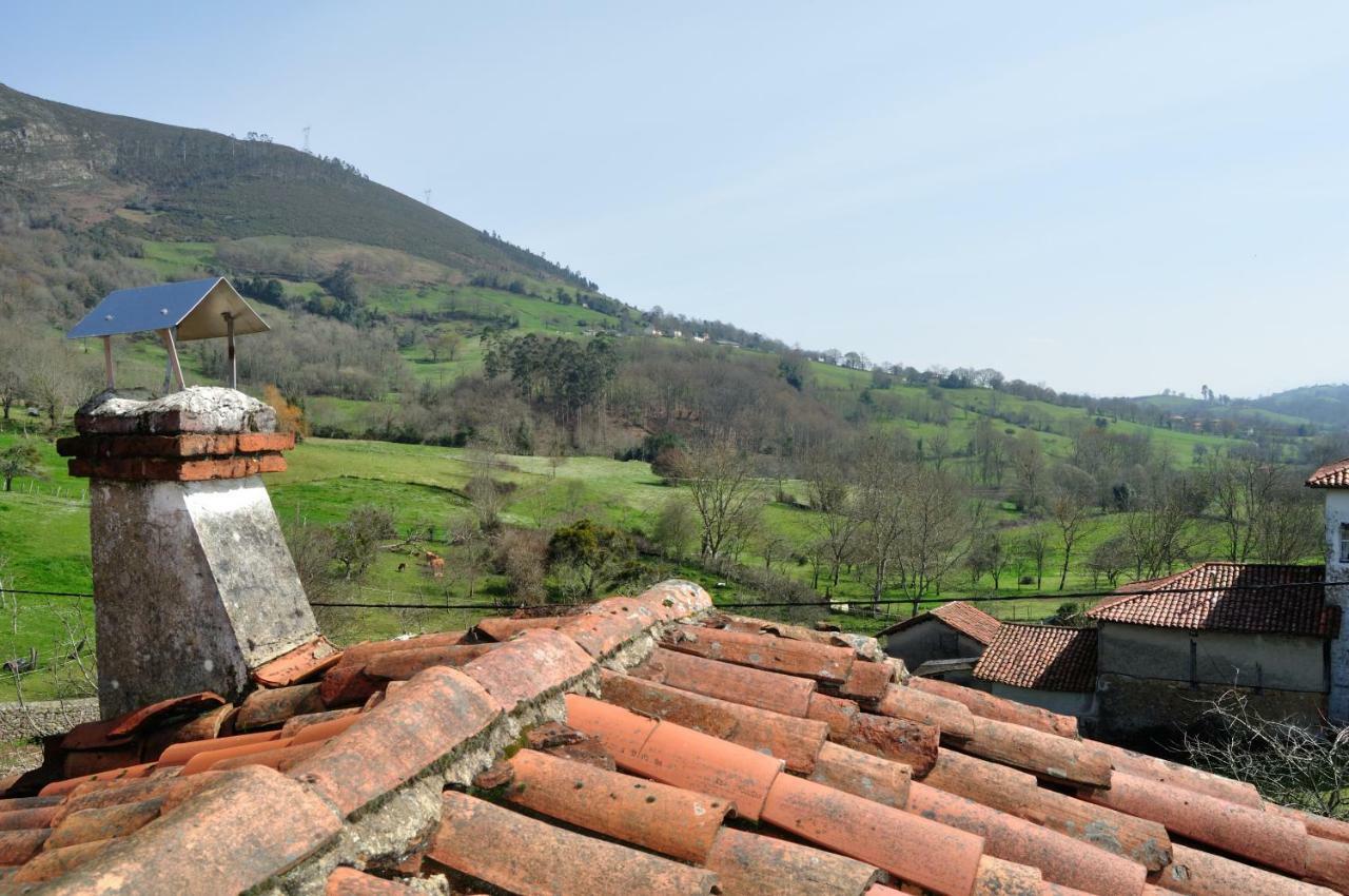 Miyares Casa Rural Екстериор снимка